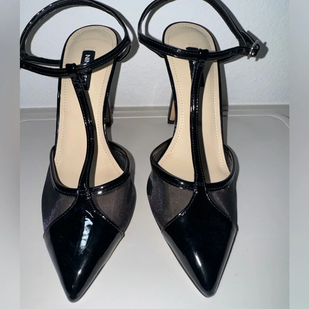 Black High Heels Pointed Closed Toe Size 7 - Picture 4 of 7